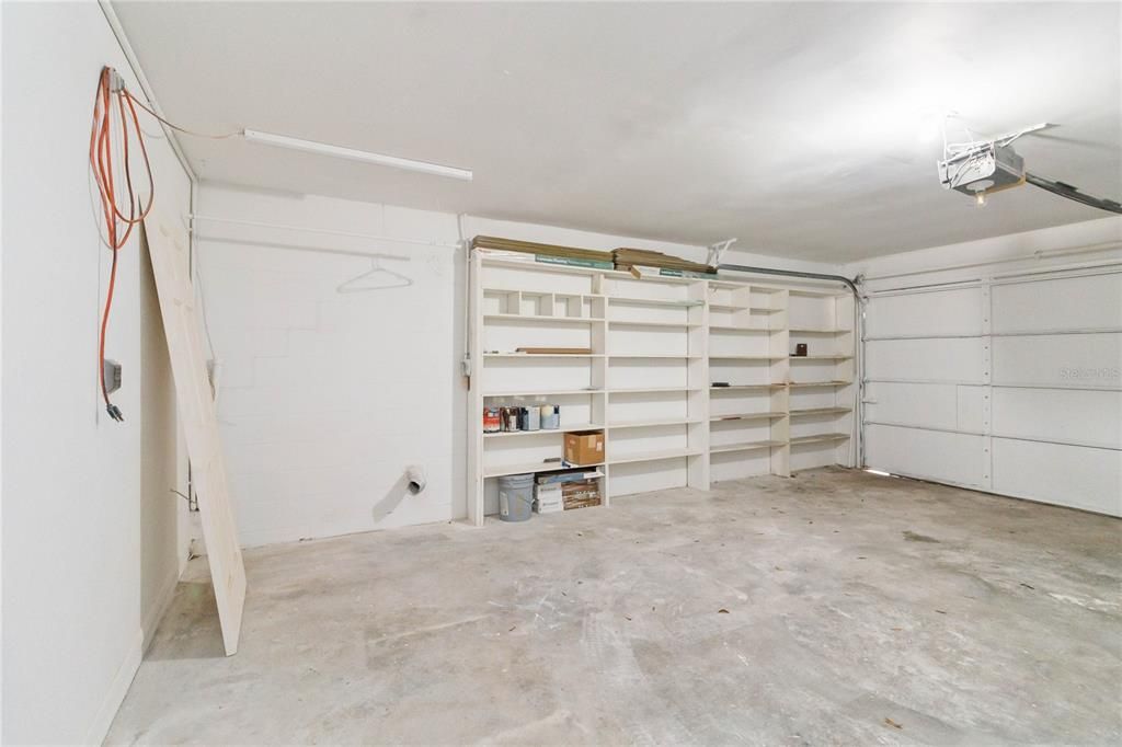 Garage shelving