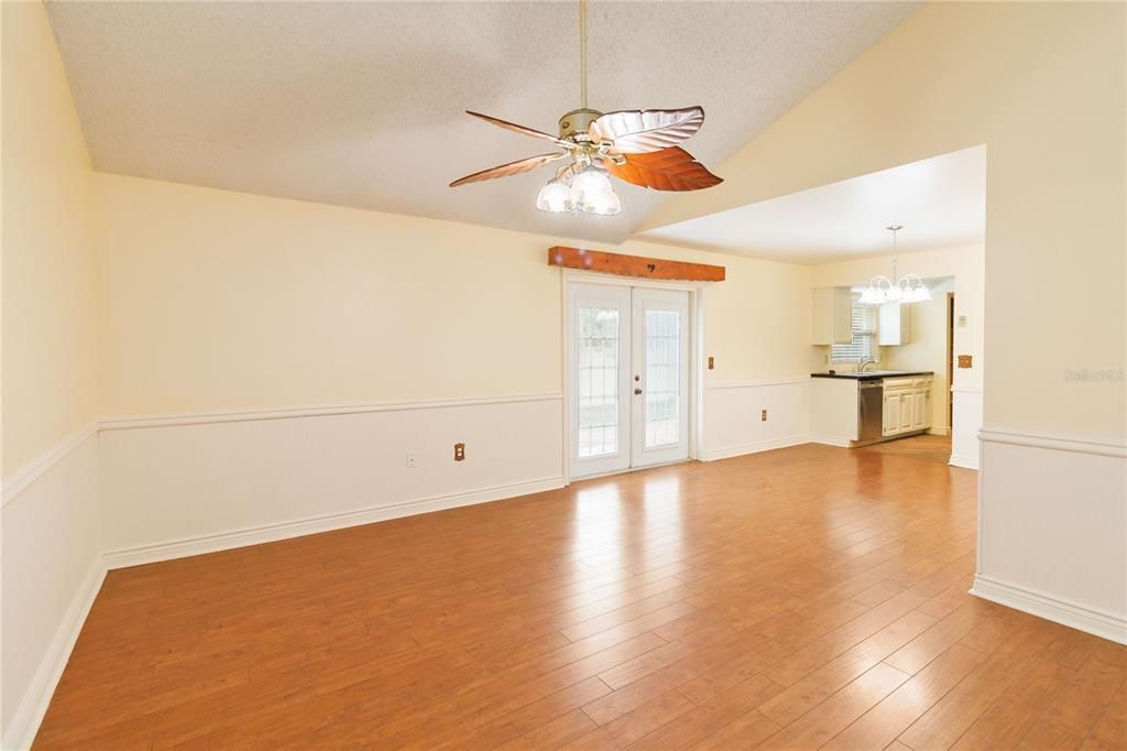 Family room to dining room