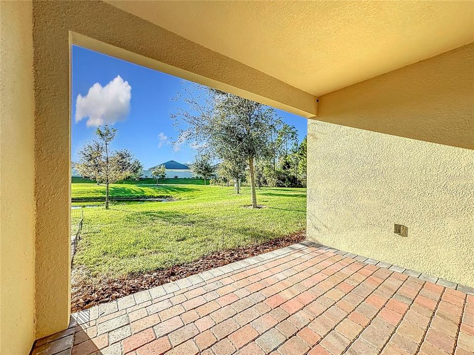 Private backyard lanai