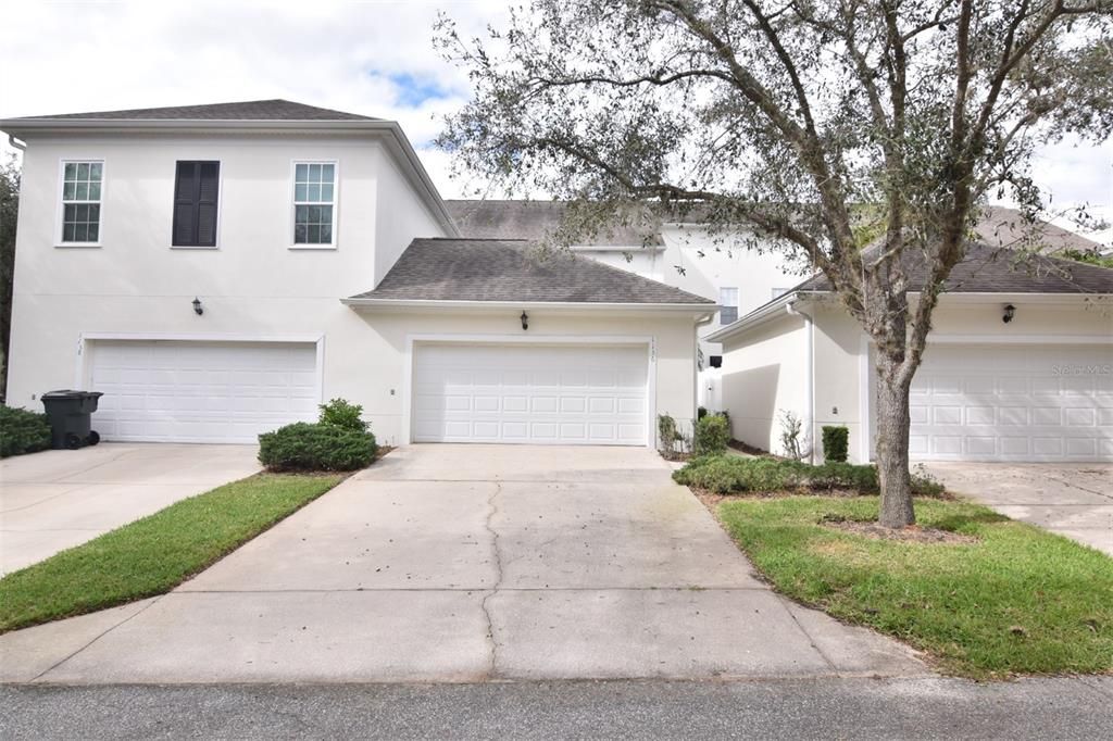 2 Car Garage with XL Parking Pad