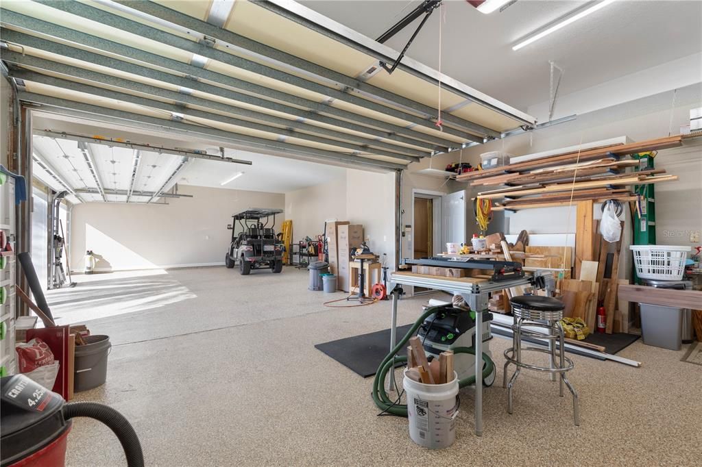 Workshop under air or 2 car garage