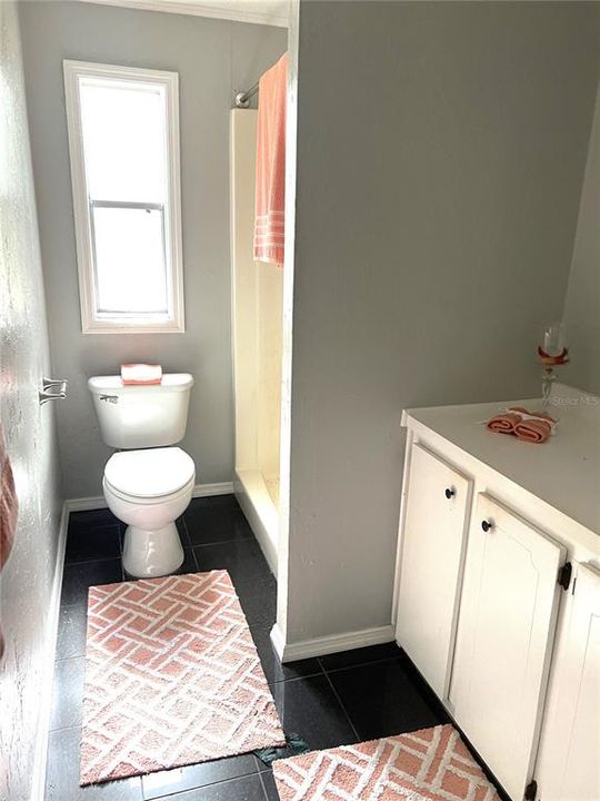 For Sale: $1,800,000 (2 beds, 2 baths, 1099 Square Feet)