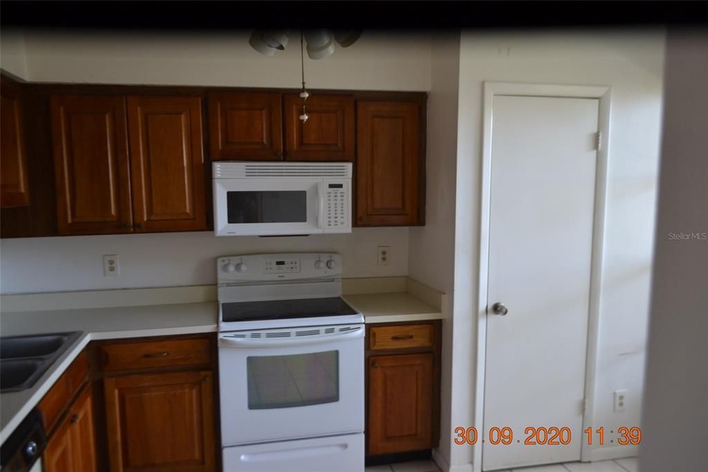 For Rent: $1,795 (2 beds, 2 baths, 1223 Square Feet)