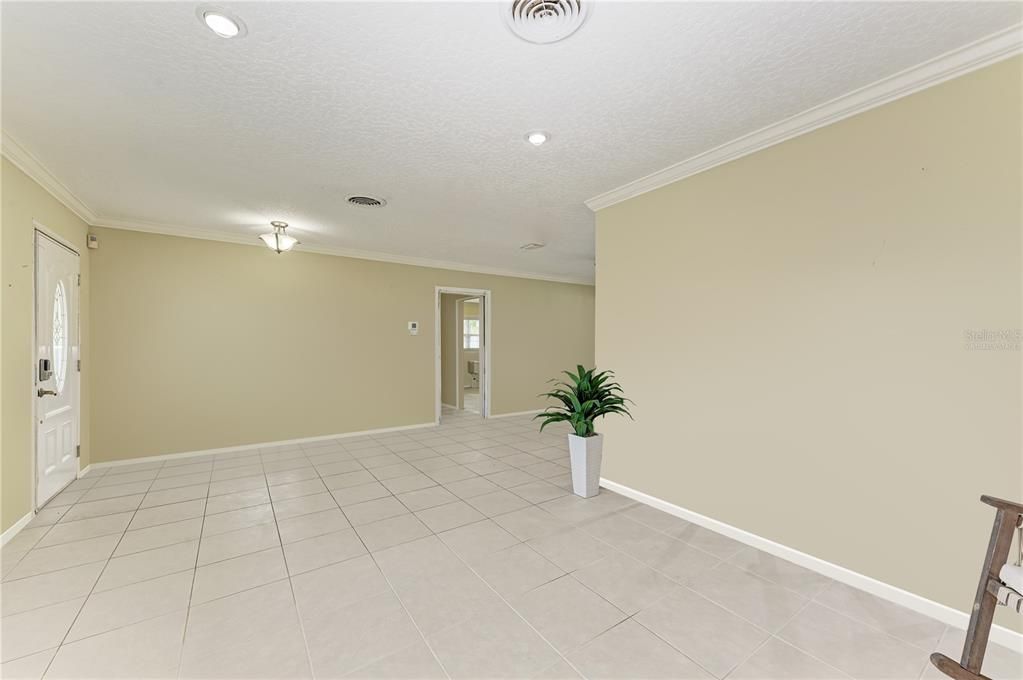 Living room with walls Virtually staged