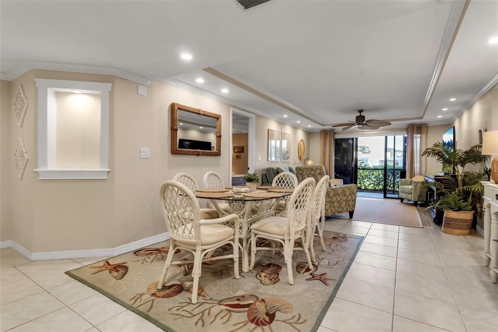 For Sale: $239,990 (2 beds, 2 baths, 1178 Square Feet)