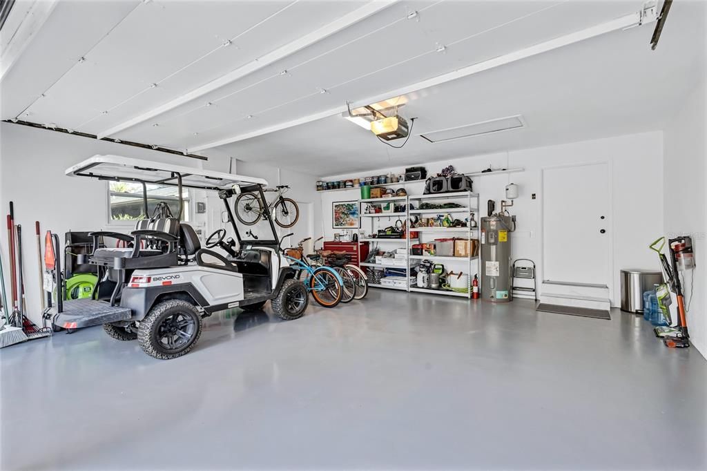 Meticulously clean garage