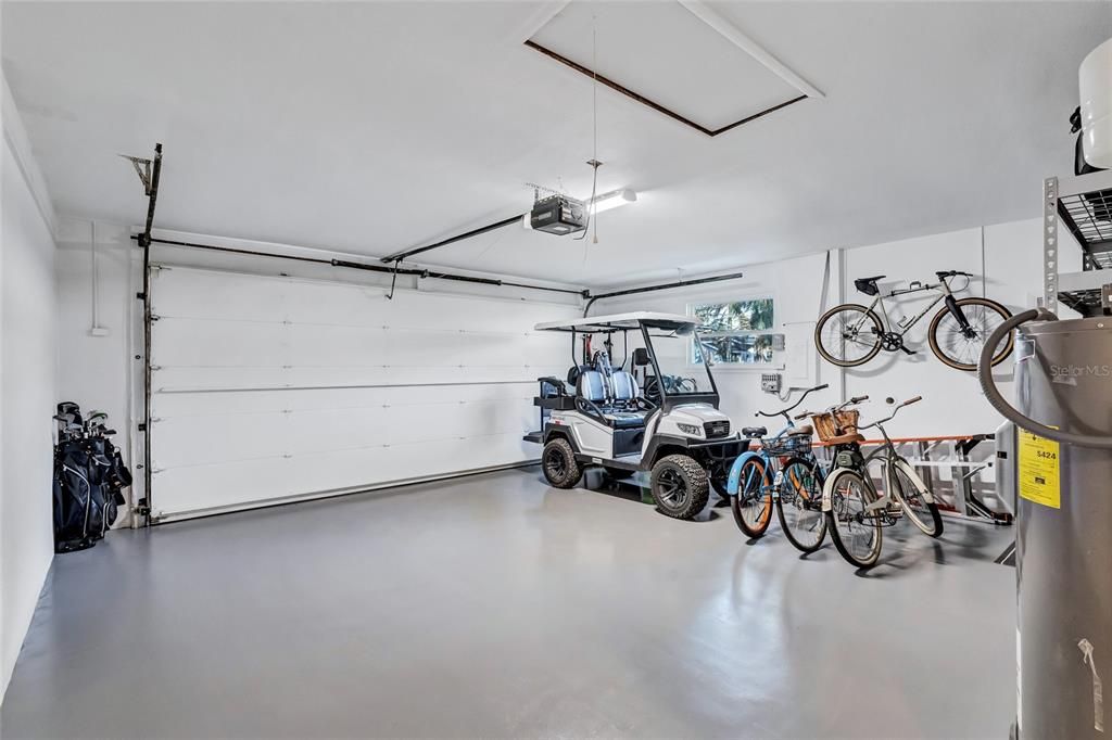 Meticulously clean garage