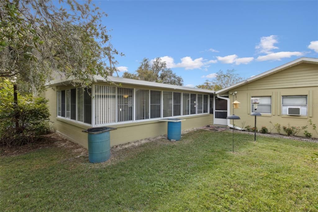 For Sale: $339,900 (2 beds, 2 baths, 1640 Square Feet)