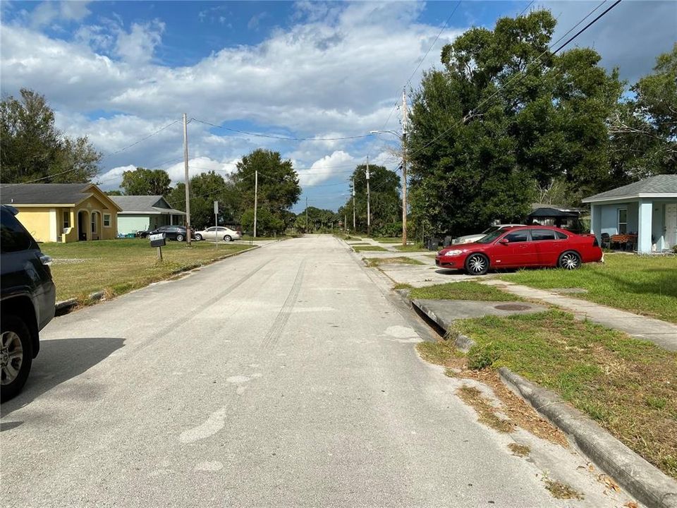 street facing north