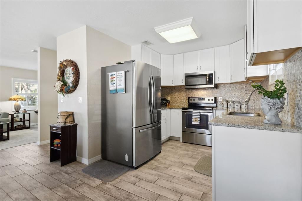 For Sale: $424,500 (3 beds, 1 baths, 1267 Square Feet)