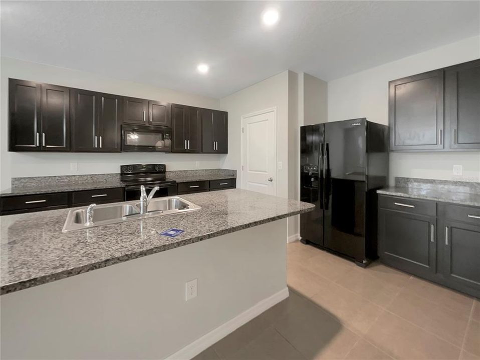 For Sale: $340,000 (4 beds, 2 baths, 2310 Square Feet)