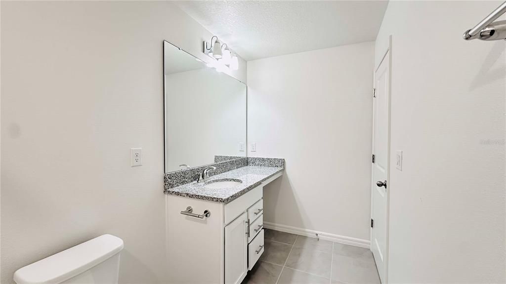 2nd Bathroom