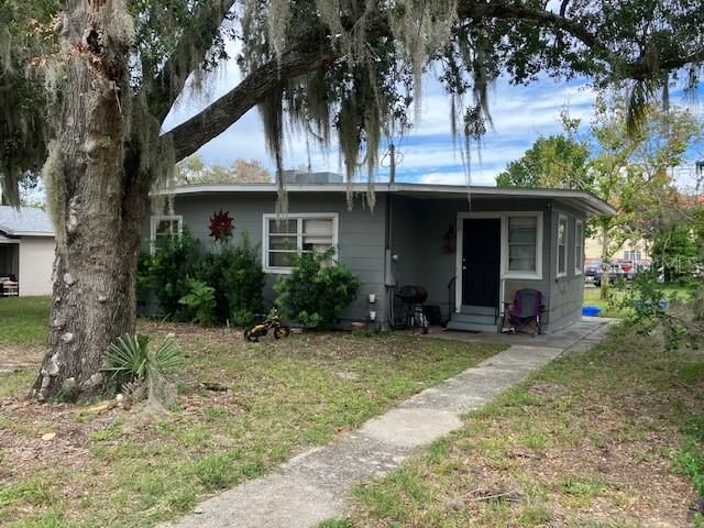 For Rent: $1,600 (3 beds, 1 baths, 1253 Square Feet)