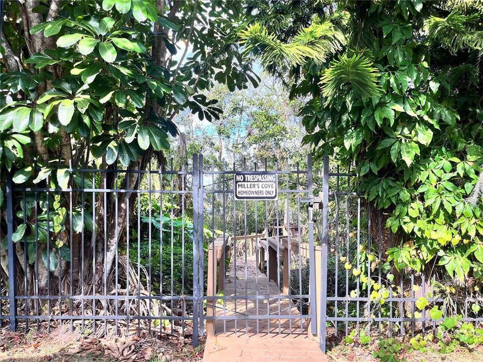 Entrance to Community Dock on Ambergate Drive