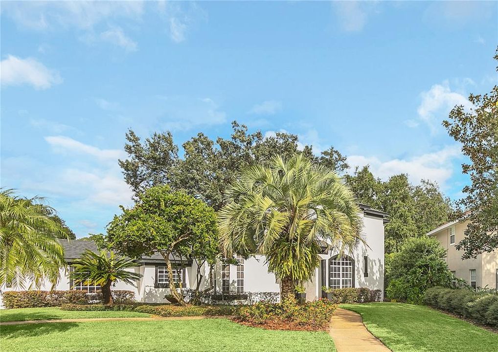 For Sale: $615,000 (3 beds, 2 baths, 2722 Square Feet)