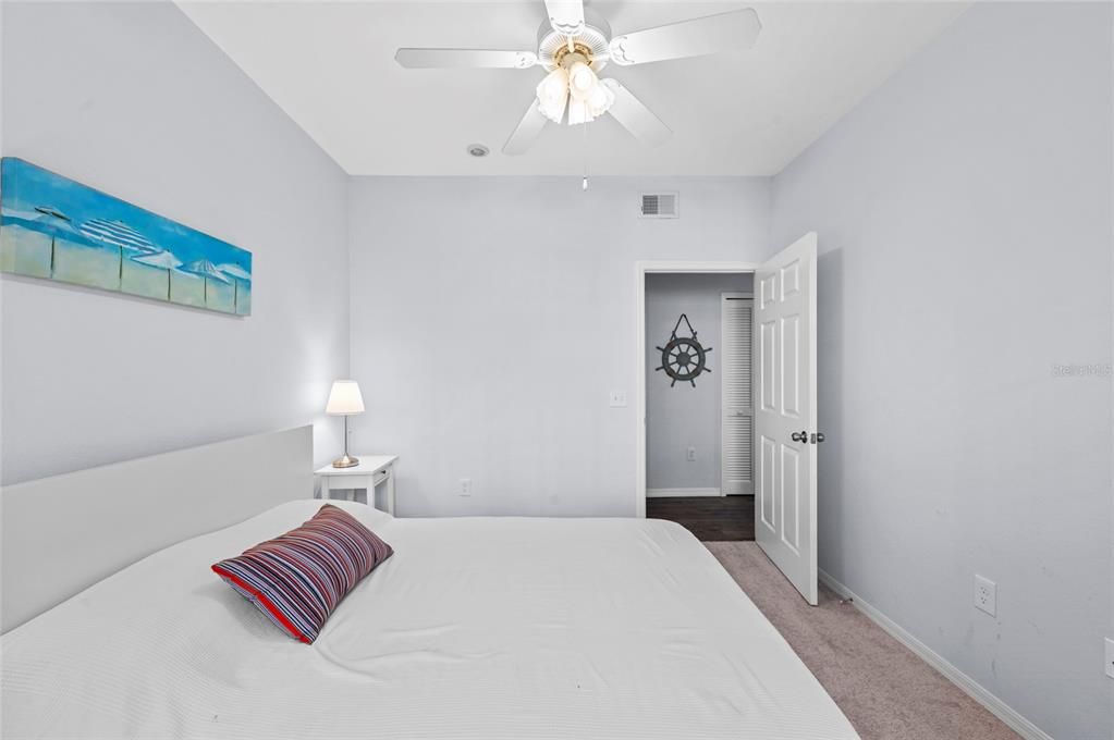 For Sale: $329,000 (3 beds, 2 baths, 1295 Square Feet)