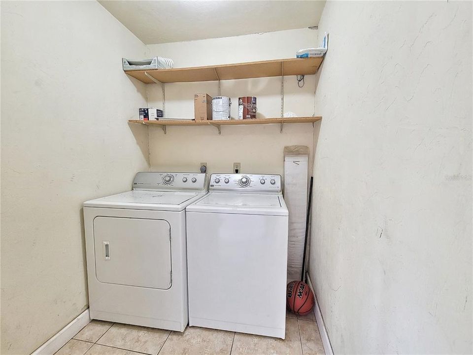 En Venta: $180,000 (2 camas, 2 baños, 1094 Pies cuadrados)