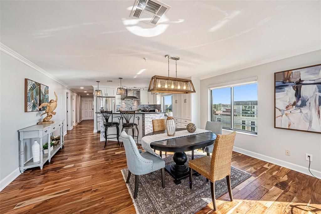 For Sale: $1,495,000 (3 beds, 2 baths, 1695 Square Feet)