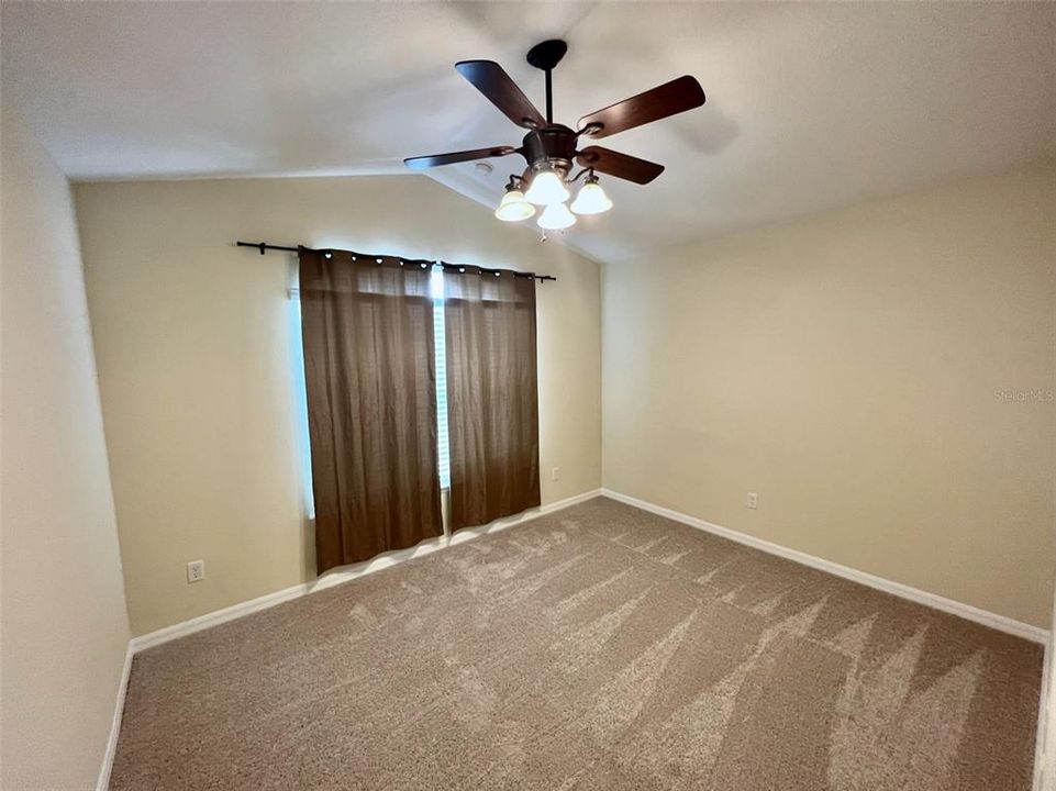 For Rent: $2,600 (3 beds, 2 baths, 1669 Square Feet)