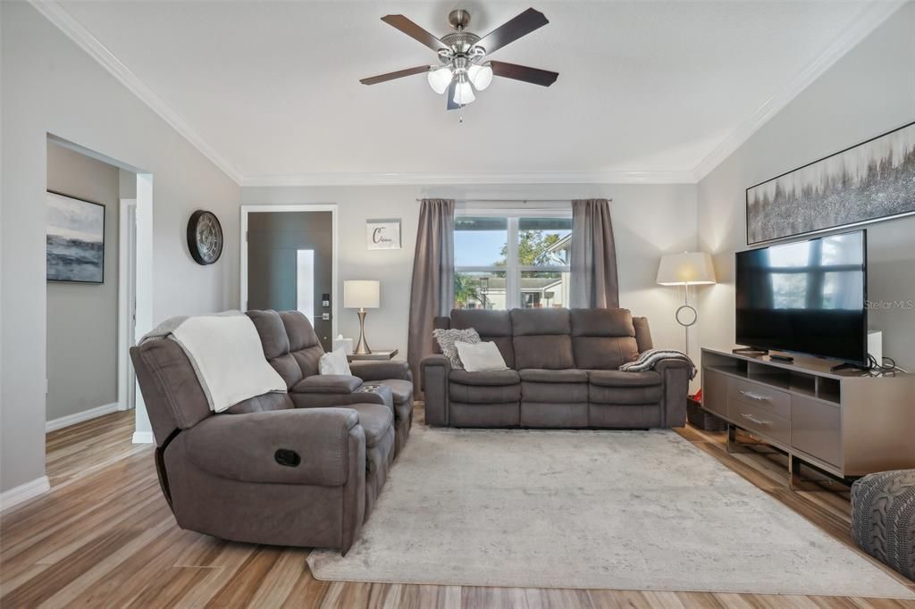 For Sale: $429,000 (3 beds, 2 baths, 1608 Square Feet)