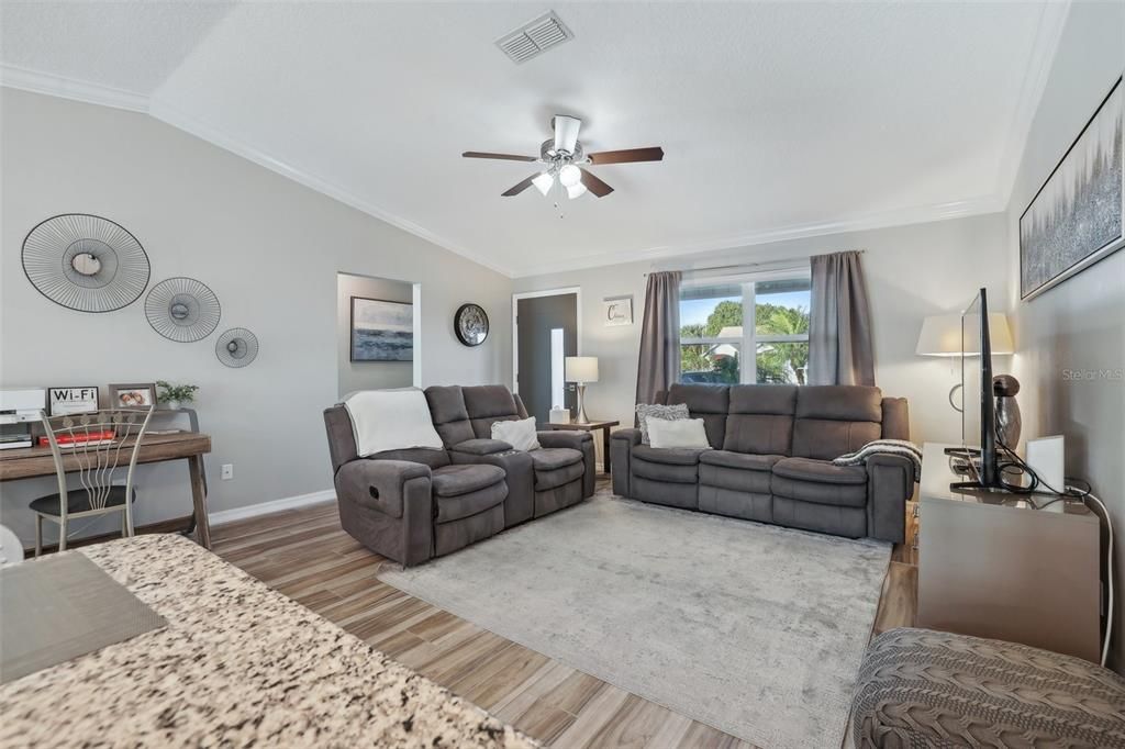 For Sale: $429,000 (3 beds, 2 baths, 1608 Square Feet)