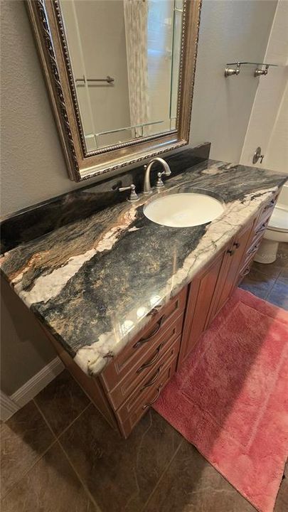 AMAZING GRANITE TOP!