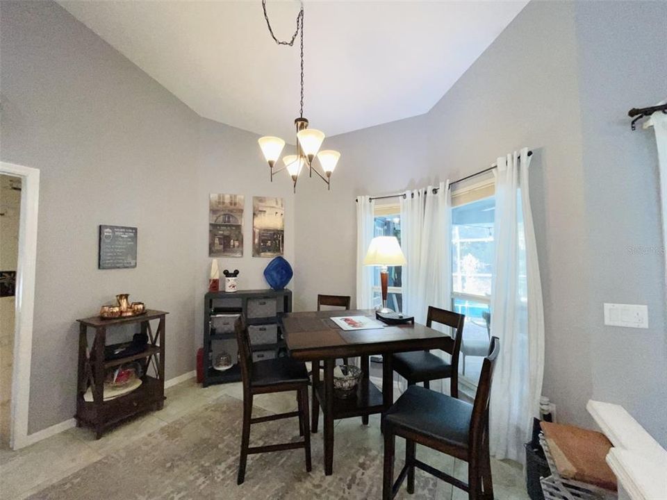 For Sale: $399,000 (3 beds, 2 baths, 1822 Square Feet)