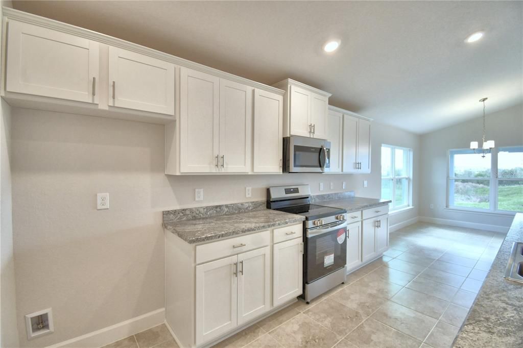 Active With Contract: $339,955 (3 beds, 2 baths, 1970 Square Feet)