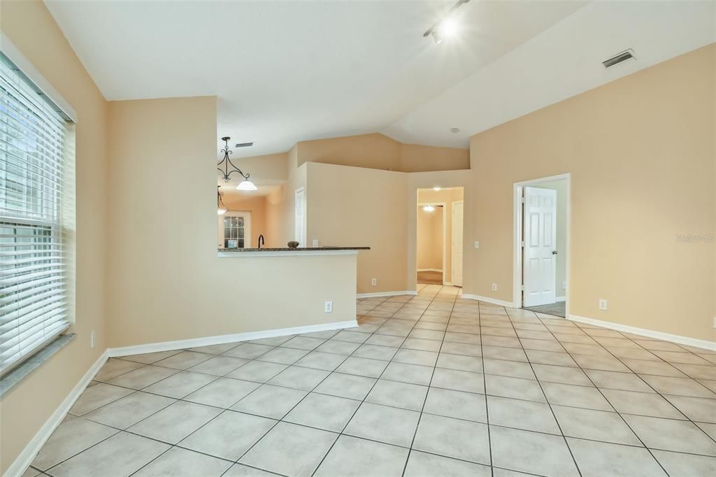 For Sale: $349,000 (4 beds, 2 baths, 1951 Square Feet)