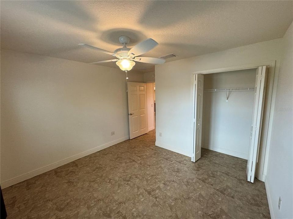 For Rent: $2,300 (4 beds, 2 baths, 1993 Square Feet)