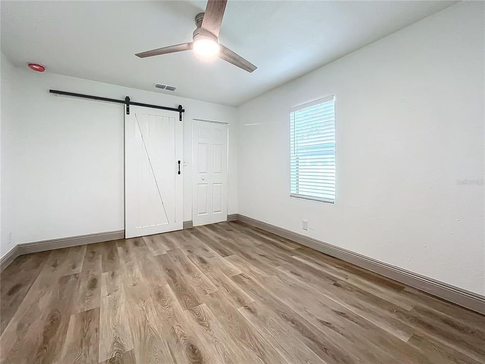 For Sale: $275,000 (1 beds, 1 baths, 600 Square Feet)