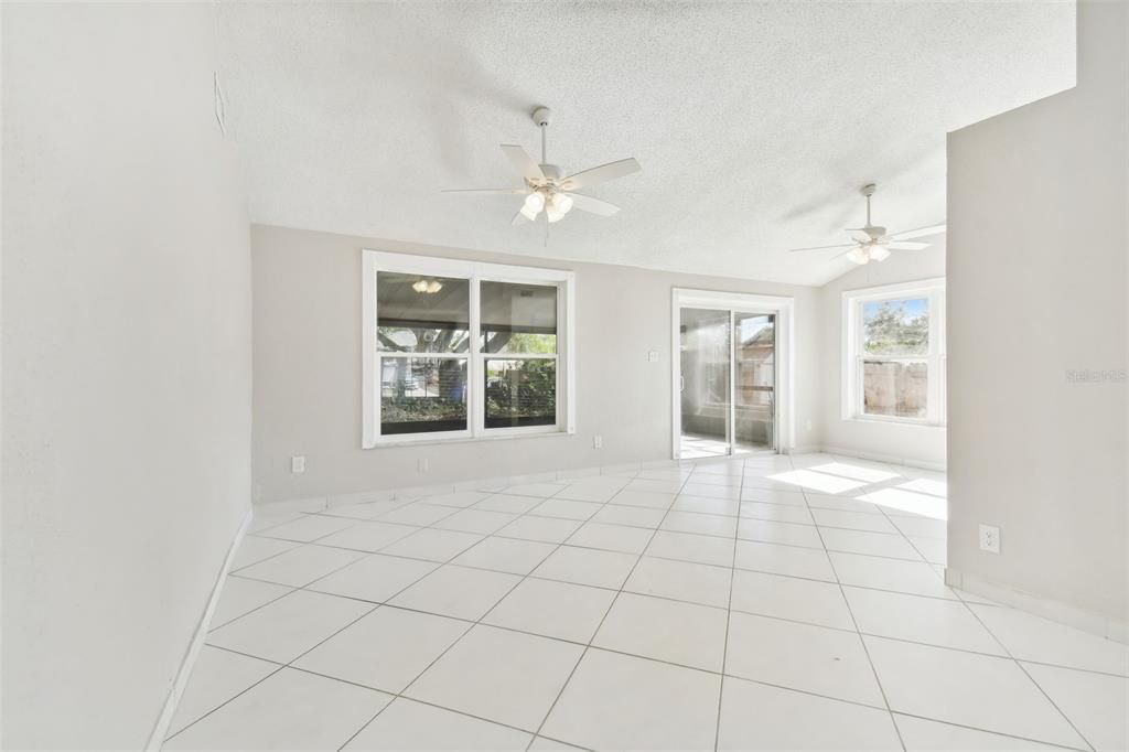 For Sale: $350,000 (4 beds, 2 baths, 1308 Square Feet)