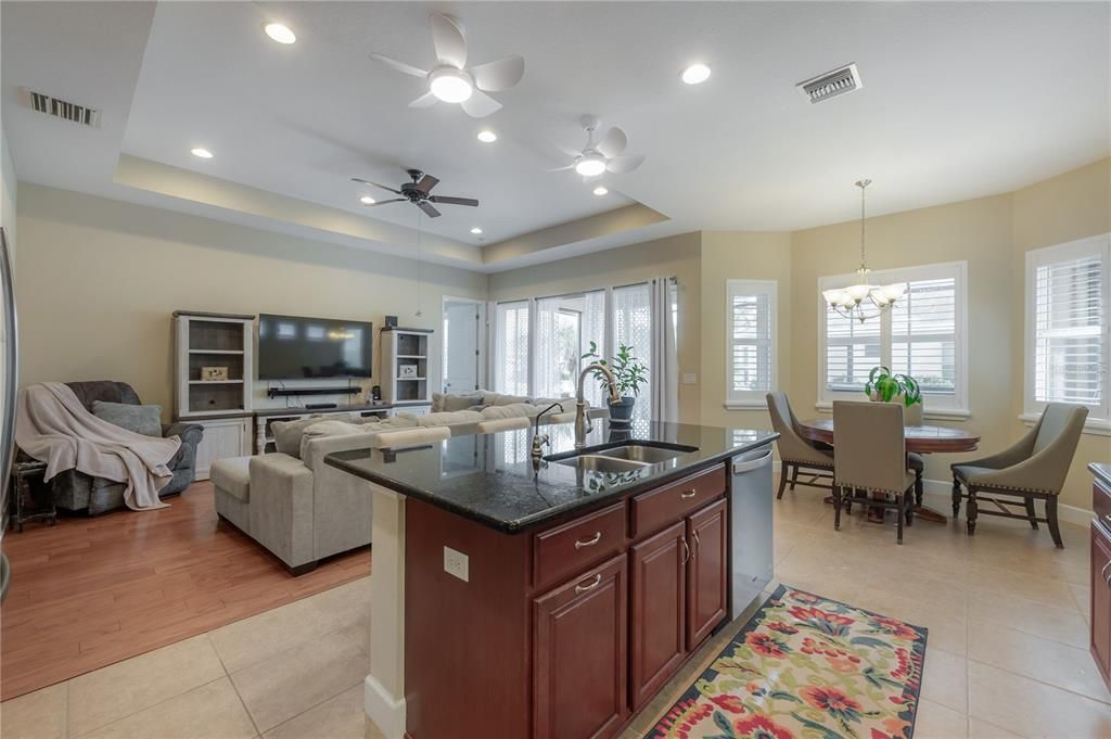 For Sale: $445,000 (2 beds, 2 baths, 1736 Square Feet)