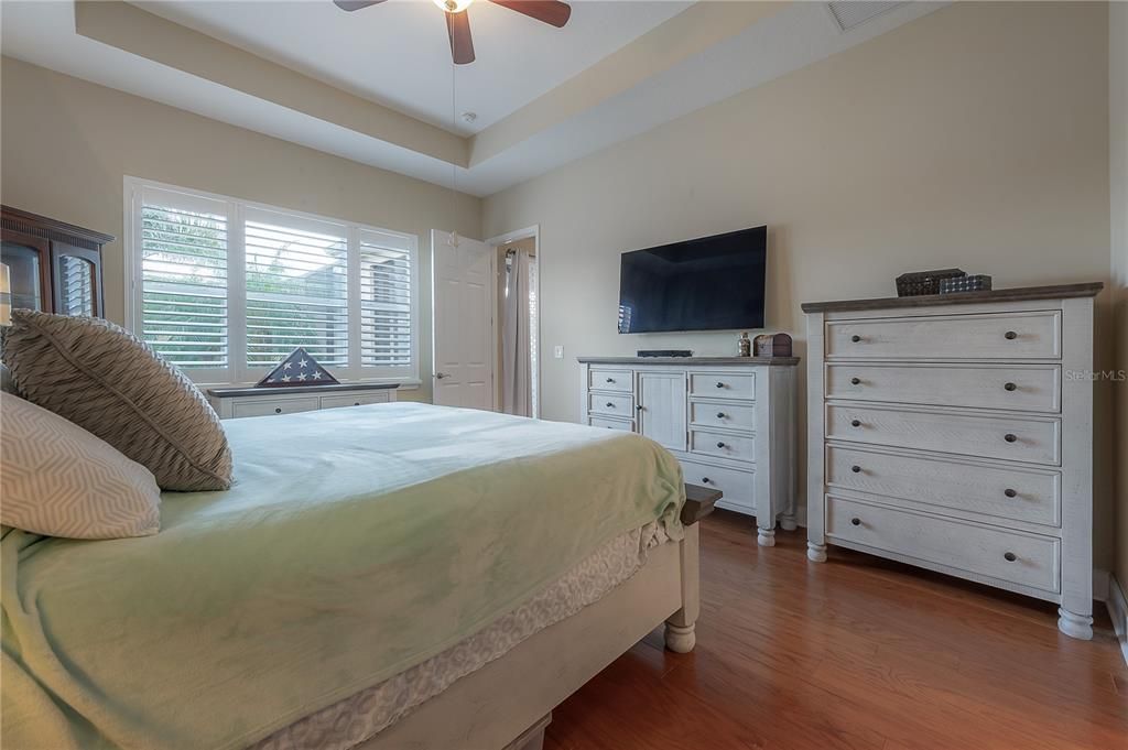 For Sale: $445,000 (2 beds, 2 baths, 1736 Square Feet)