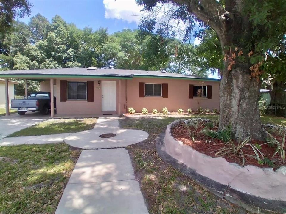 For Sale: $269,900 (3 beds, 1 baths, 1080 Square Feet)