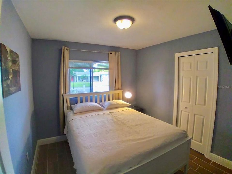 For Sale: $269,900 (3 beds, 1 baths, 1080 Square Feet)