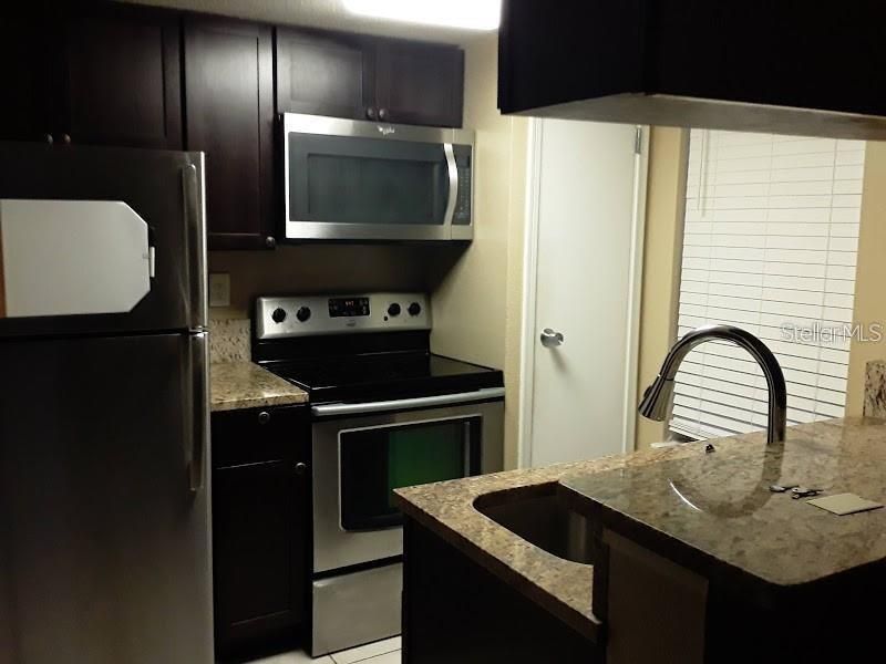 For Rent: $1,499 (1 beds, 1 baths, 535 Square Feet)