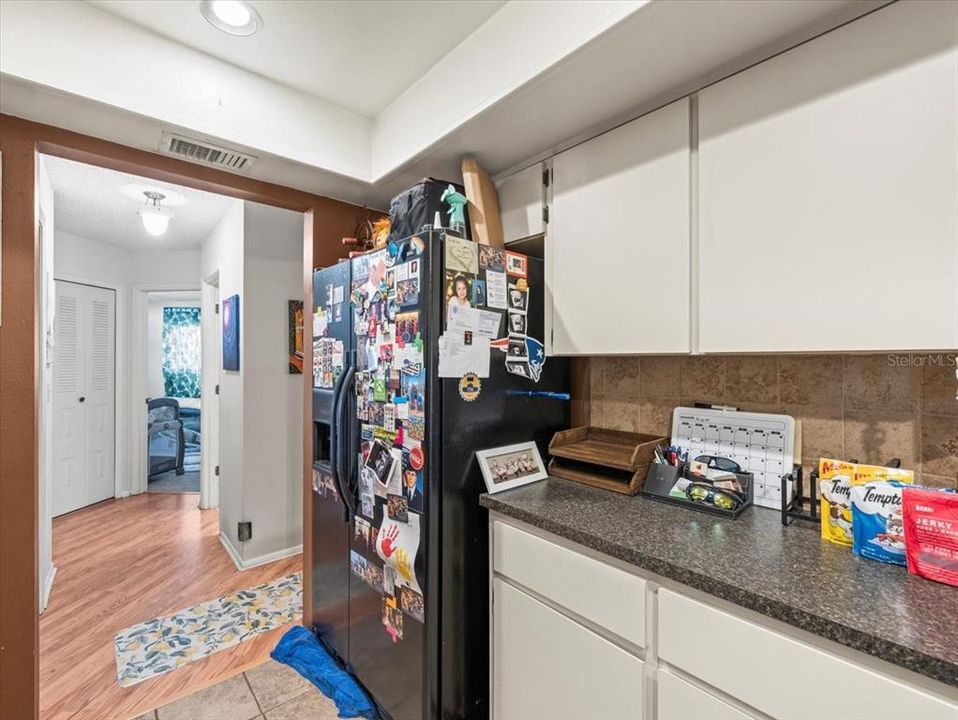 For Sale: $260,000 (2 beds, 2 baths, 1140 Square Feet)