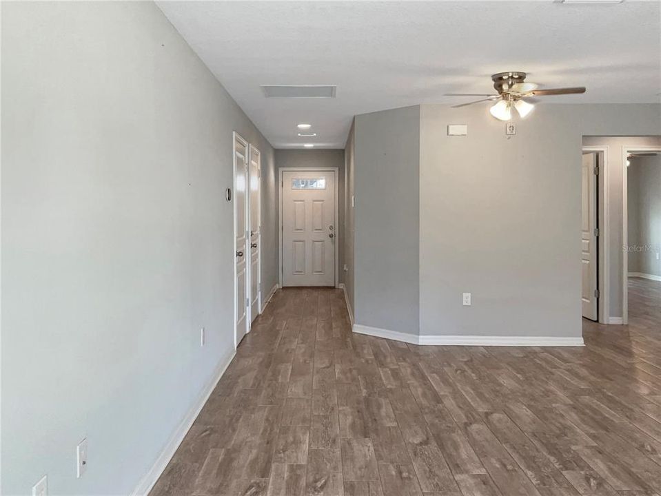 For Sale: $340,000 (3 beds, 2 baths, 1222 Square Feet)