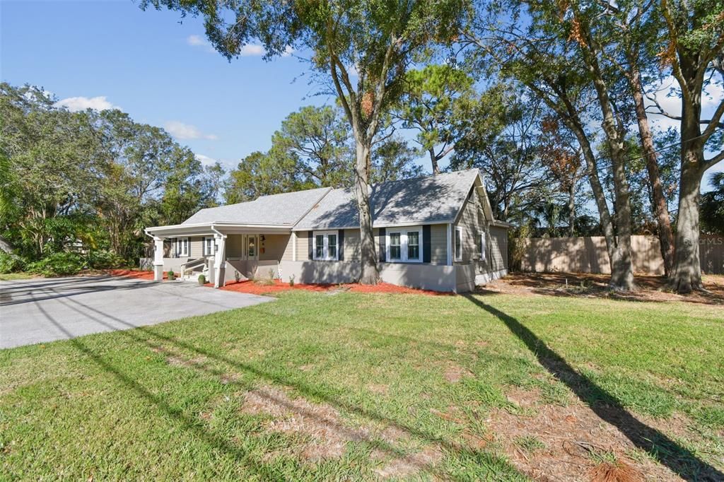 For Sale: $1,175,000 (3 beds, 2 baths, 2439 Square Feet)