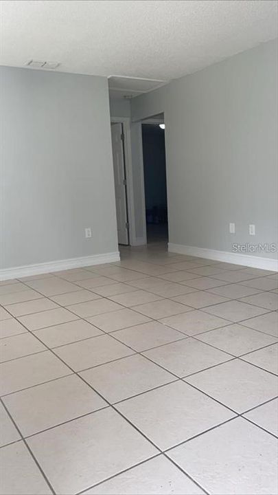 For Rent: $1,449 (2 beds, 1 baths, 950 Square Feet)