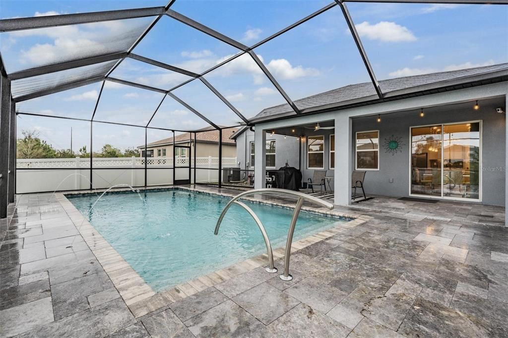 Huge covered lanai & pool area