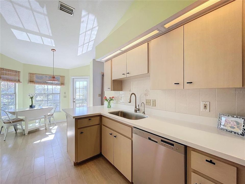 For Sale: $509,900 (3 beds, 2 baths, 1532 Square Feet)