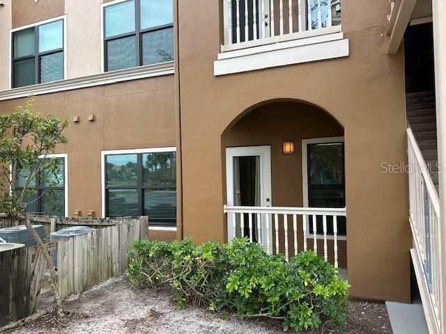 For Rent: $1,295 (1 beds, 1 baths, 598 Square Feet)