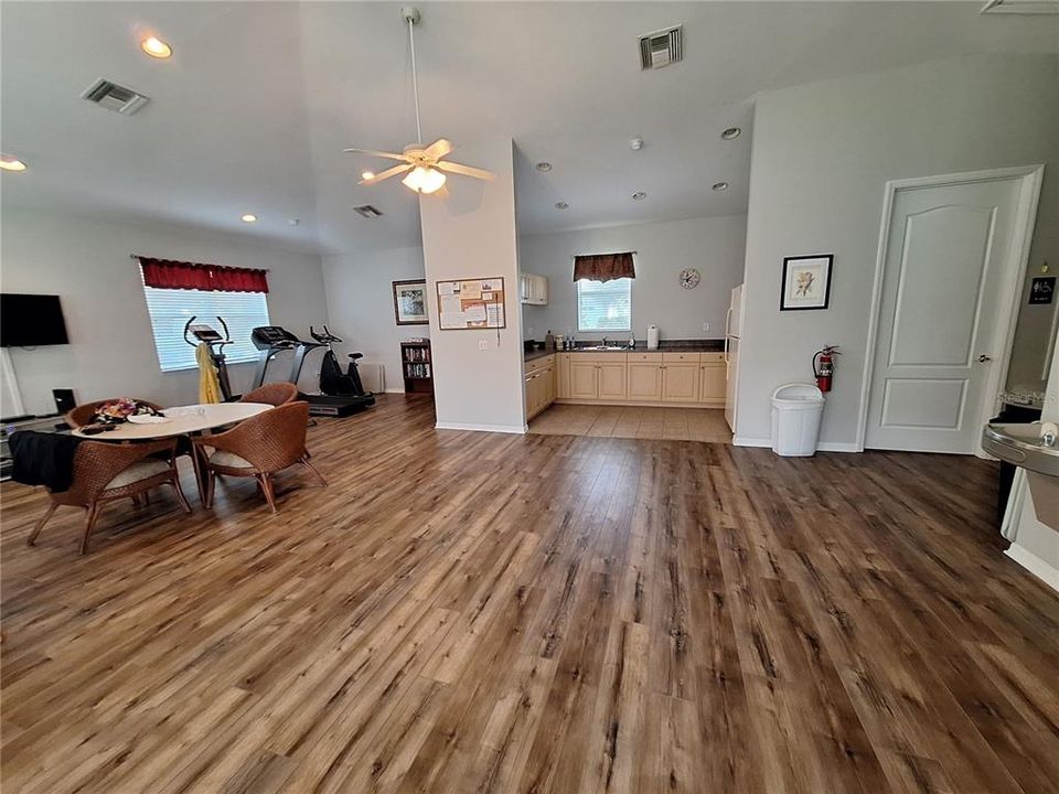 For Rent: $3,900 (2 beds, 2 baths, 1565 Square Feet)