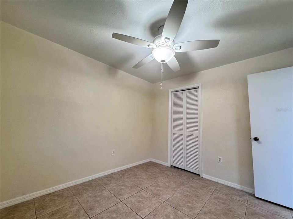 For Rent: $2,250 (3 beds, 2 baths, 1849 Square Feet)