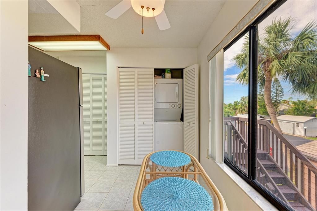 Generous sized breakfast nook on the side of the kitchen.  Washer & dryer conveniently located behind the closet doors.