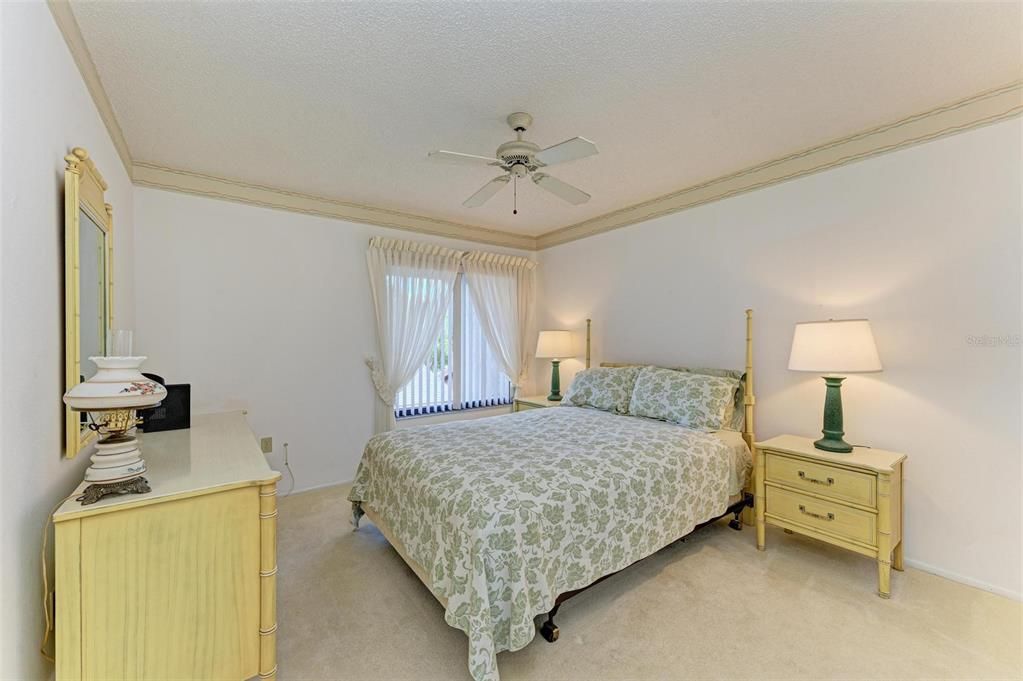 Guest bedroom with plenty of room