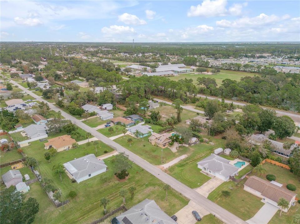 For Sale: $340,000 (3 beds, 2 baths, 1560 Square Feet)