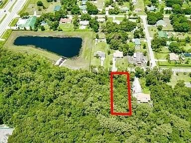 На продажу: $49,500 (0.70 acres)